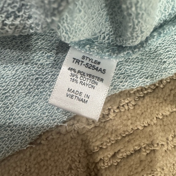 NEW SIZE L/XL Zenana Outfitters Light Blue Hoodie - Picture 10 of 10